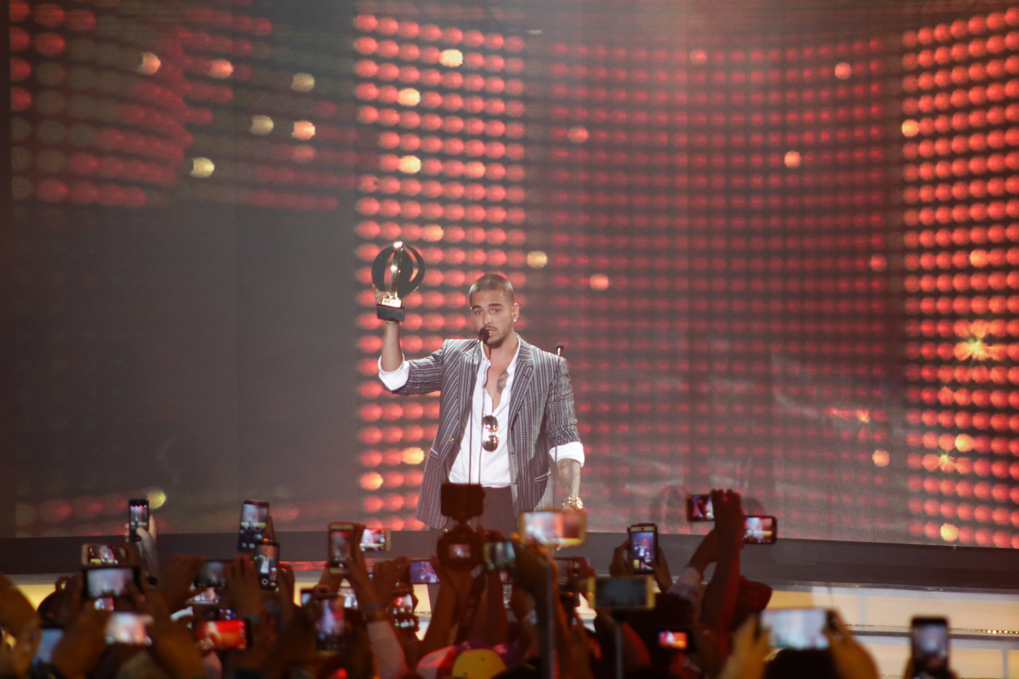 Maluma gran ganador de los Pemios Heat 2016 2