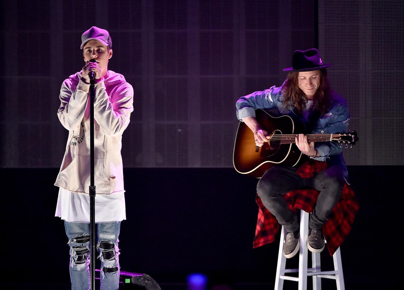j-balvin-en-los-american-music-awards-2016-3